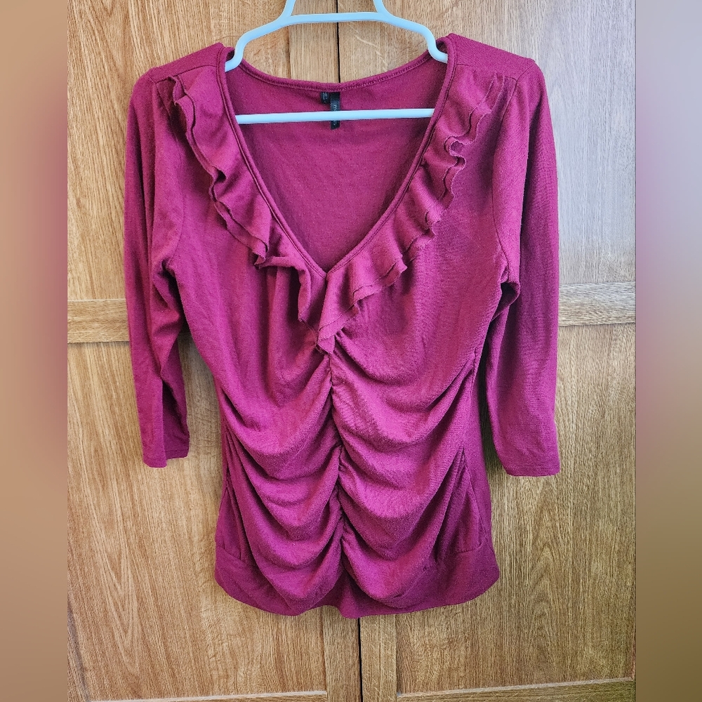 Women's Ruffled V-Neck Top - Burgundy